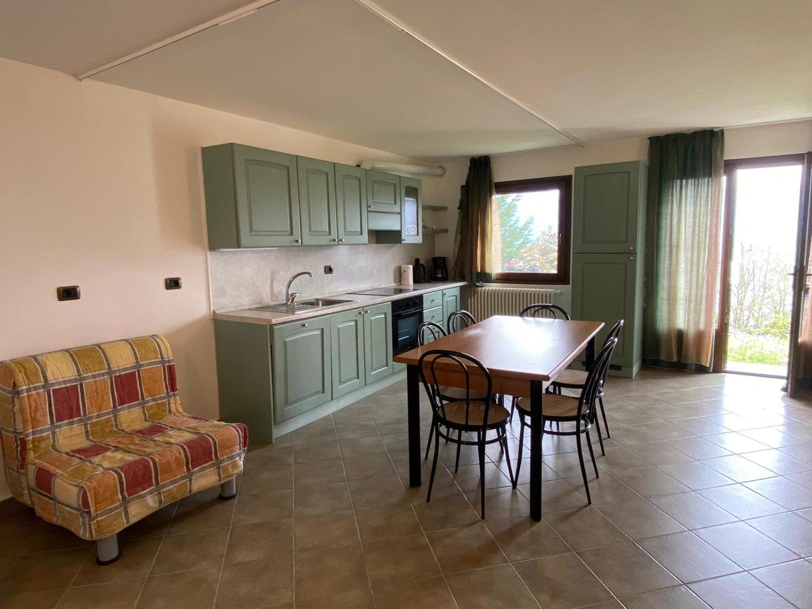 The Happy Rooster - Villa With Big Garden Pianello Del Lario Luaran gambar